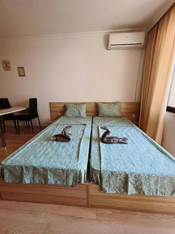 Lovely Studio Apartment On The Beach Burgas City Exterior foto
